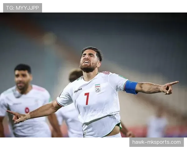 贾汉巴赫什表现抢眼，被寄予伊朗足球新星厚望